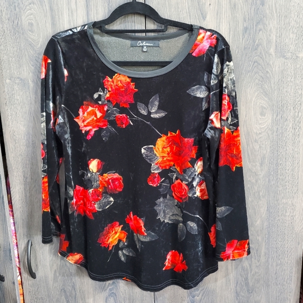 3/4 Sleeve Red Rose Black Stretch Velour Size M